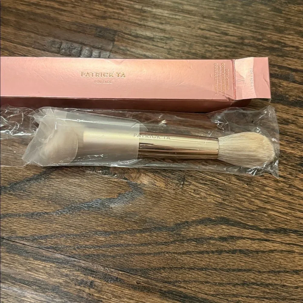 PATRICK TA Dual-Ended Complexion Brush